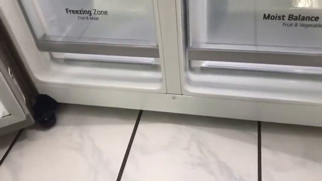 КУПИЛИ НОВЫЙ ХОЛОДИЛЬНИК И УСТАНОВИЛИ/ОБЗОР НОВОГО ХОЛОДИЛЬНИКА/ВАЛЕРИЯ ИДЁТ НА ПРАЗДНИК