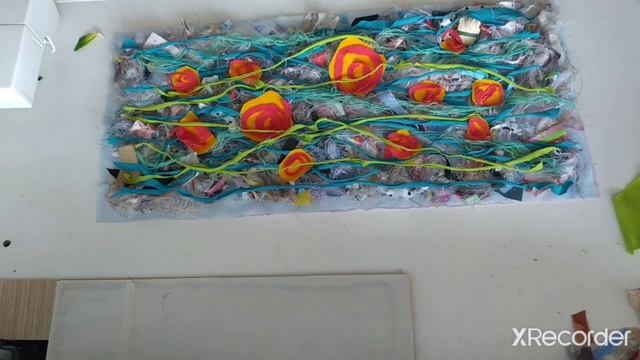 ЛОСКУТНЫЙ ЭКСПЕРИМЕНТ С РОЗАМИ (1) изрезала футболки для текстильной пиццы/раскладка #лоскутноешить смотреть онлайн