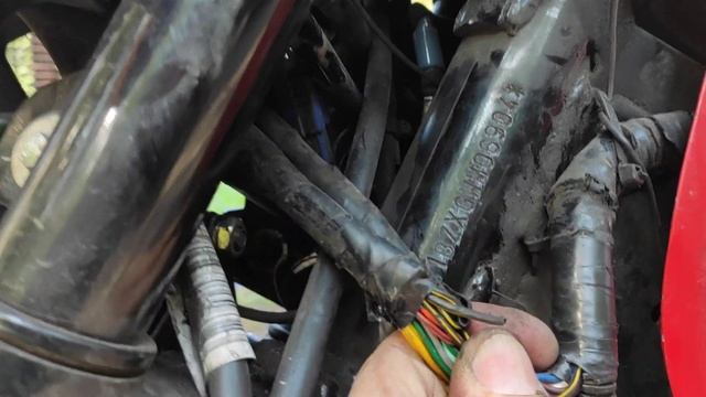 Причина потери головного света на Bajaj Boxer. смотреть онлайн