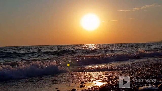 ?ЛАЗАРЕВСКОЕ СОЧИ. Закат 02.06.2020. Красота! И пляж "Дельфин" смотреть онлайн