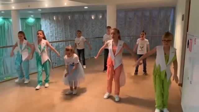 Вместе весело шагать! СЭП "Колибри" смотреть онлайн