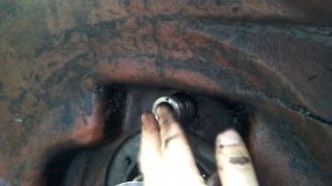 Течь масла из промежутки трактора Мтз 80-82