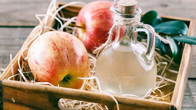 От яблочного УКСУСА исчезают все болезни ног! Замачивайте ноги в уксусе всего один раз в неделю! смотреть онлайн