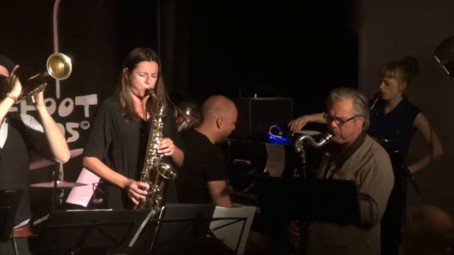 Maria Faust Jazz Catastrophe - Love is a Dog from Hell смотреть онлайн
