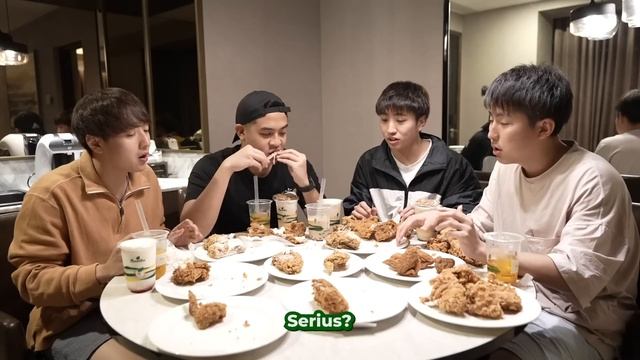 WASEDABOYS MUKBANG FRIED CHICKEN INDONESIA! MANA YANG PALING ENAK!? | INDONESIA TRIP 13 смотреть онлайн