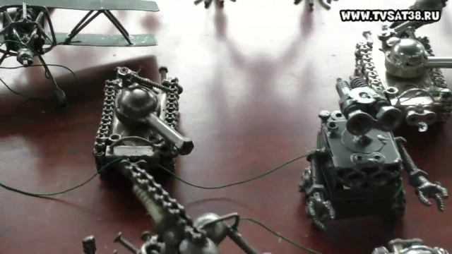 Сувенирные фигурки из запчастей, гаек, болтов, цепей, шурупов итд смотреть онлайн