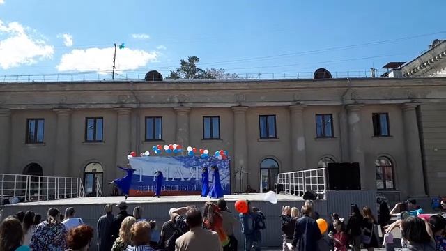 Карамельки Ангарск пл. ЛЕНИНА 1 мая смотреть онлайн