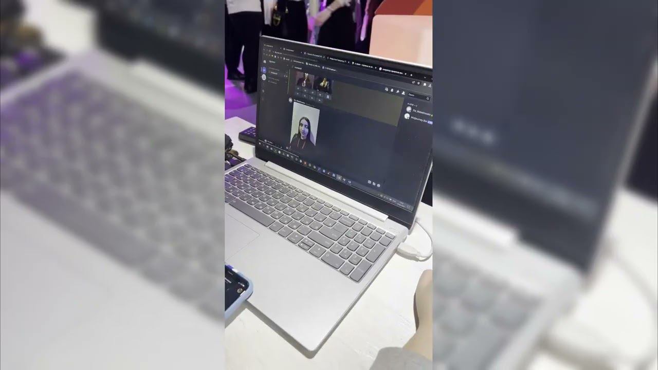 Фиджитал фотозона, внедряем нейросети смотреть онлайн