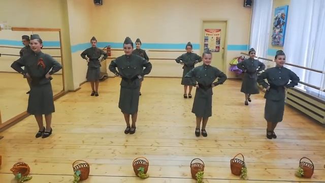 Танец "Смуглянка", 21.05.2021г. смотреть онлайн