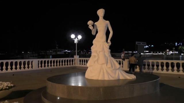 Окрестности большого Сочи. Скала Парус и вечерний Геленджик. Часть первая. смотреть онлайн