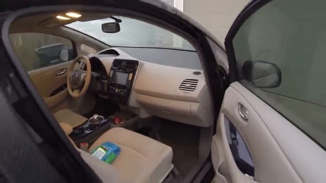 Классные особенности электромобиля Ниссан Лиф Nissan Leaf зимой смотреть онлайн