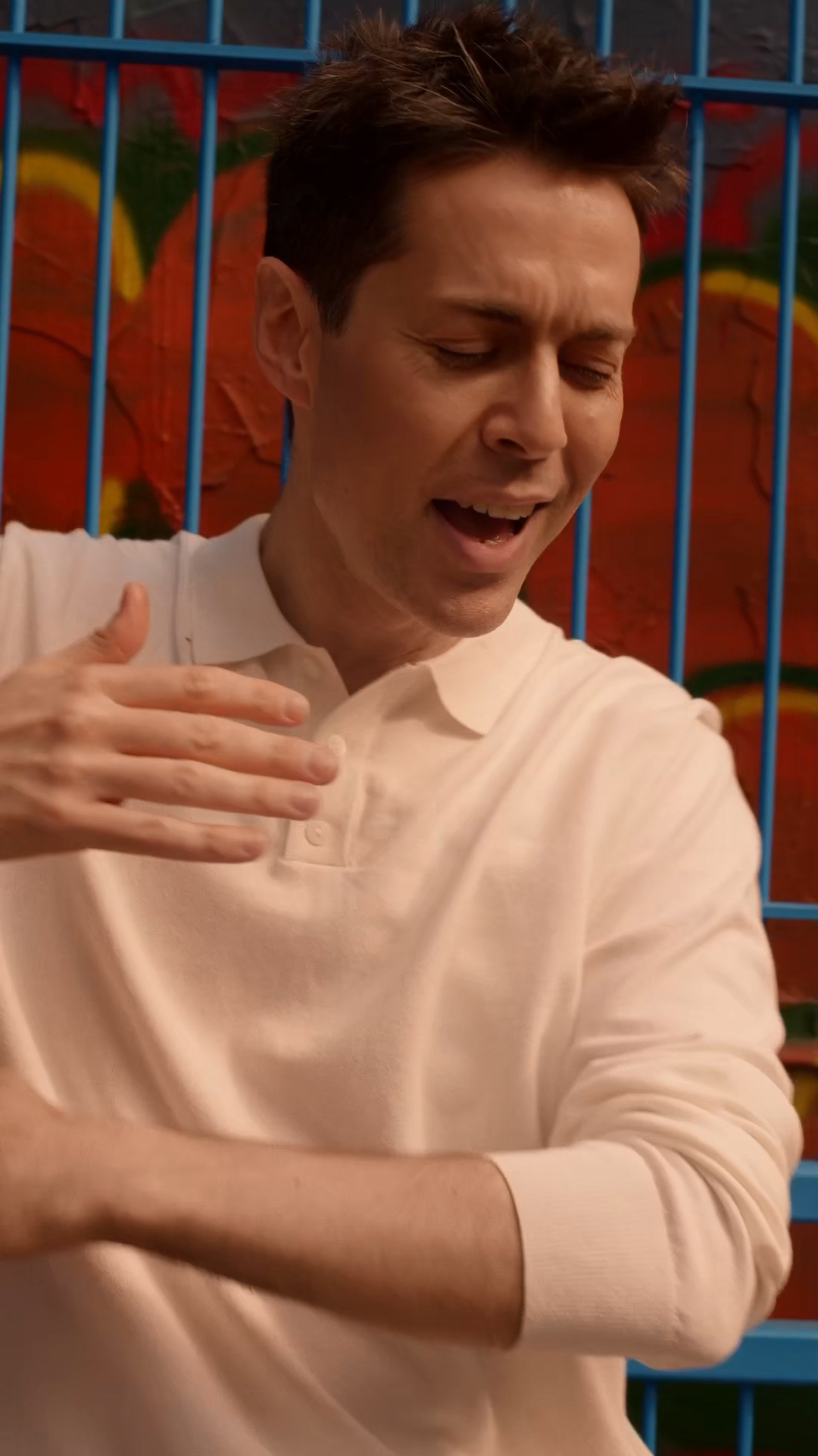 Вот тебе моя рука - танцуй, как Мама Африка смотреть онлайн