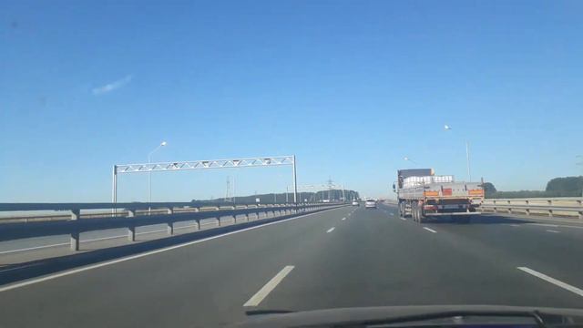 #экономия #фонарныестолбы М5 Уфа Самара, Днём горят Фонари12.09.2018 смотреть онлайн