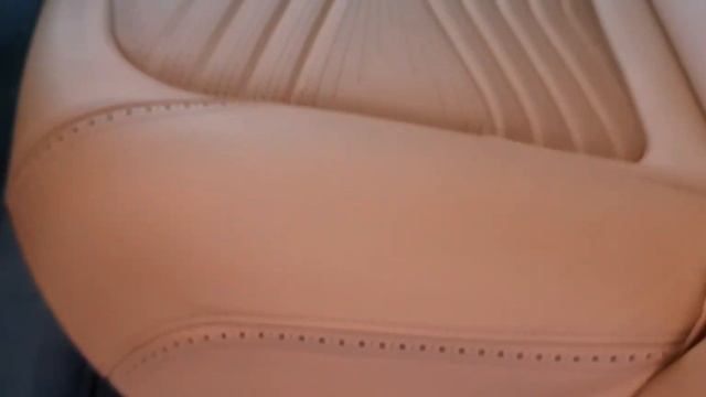 Aston Martin DBX: английский брат Mercedes...