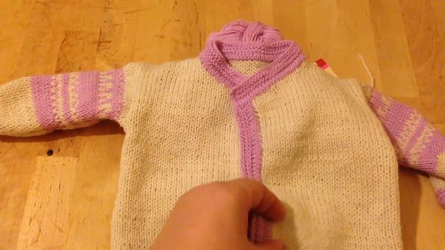 Вязание. Детские шапочка, кофточка и носочки!