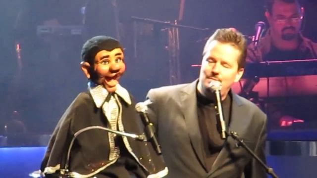 Terry Fator Singing Aaron Neville смотреть онлайн