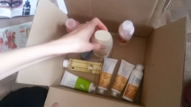 Новинки AVON! Eve DUET, Рассыпчатые тени Марк, Тушь "Объем. Стайлинг" и не только... смотреть онлайн