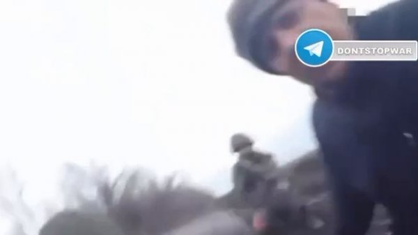 [ Альбом ]
Гангстеры из @dontstopwar публикуют видео с пленными ВСУшниками, взятыми в ходе штурма ле