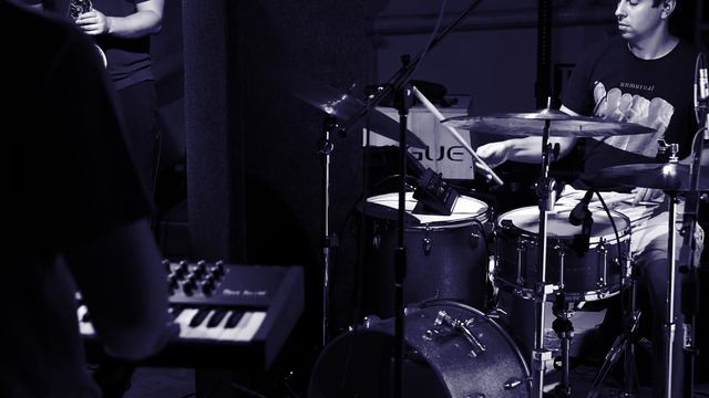 Live Drum n Bass: Flashback смотреть онлайн