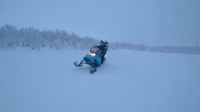 Jäckvik, Sweden. Катання на снігоході, Швеція. смотреть онлайн