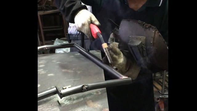 It's time to change your MIG/MAG welding torch! смотреть онлайн