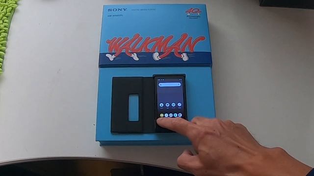 【LifeStyle】WALKMAN40周年記念モデルNW-A100TPS смотреть онлайн