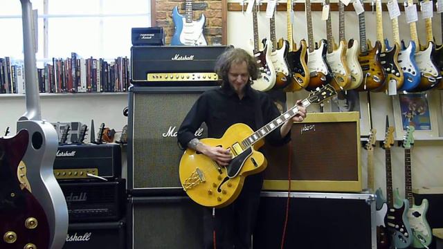 1960 Gibson Stereo Vibrato Amplifier смотреть онлайн