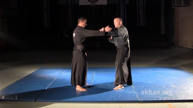 Ura oni kudaki, shoulder breaking armlock, basic - technique for Akban wiki смотреть онлайн