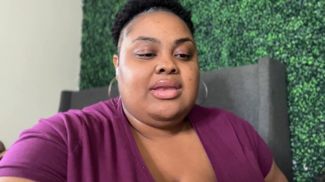 TRYING EDIBLE CHALK - IS IT GOOD? смотреть онлайн