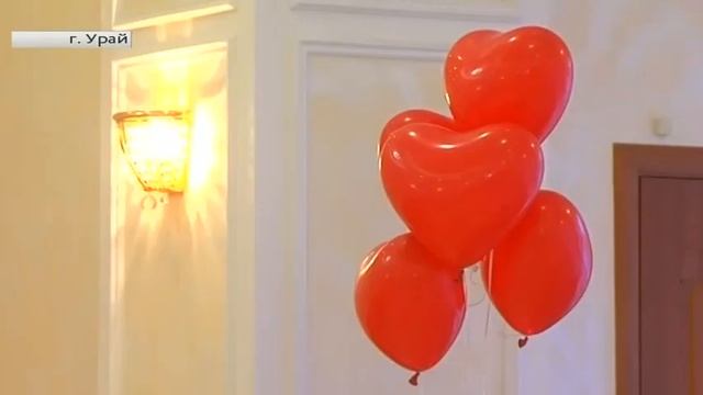 Фестиваль невест прошел в Урае смотреть онлайн