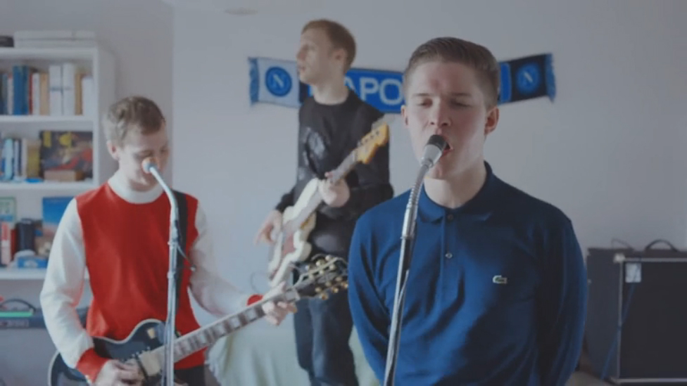 Real Lies ♫ World Peace смотреть онлайн