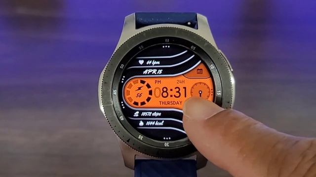 Galaxy Watch 3/Galaxy Watch Active 2 Digital Time Piece смотреть онлайн