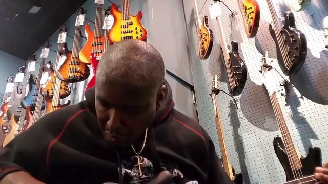 Warwick 5 string смотреть онлайн