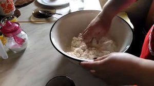 Тесто на ледяной воде для пельменей, вареников и мант