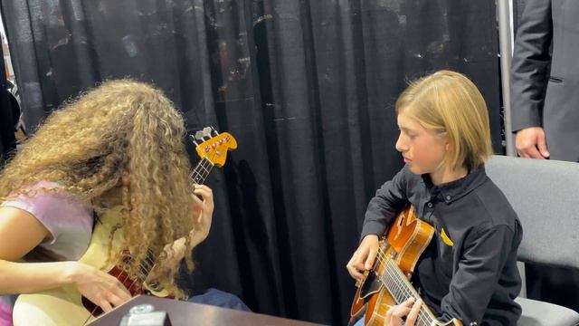 Jamming - Tal Wilkenfeld & Saxon Weiss (guitar) at NAMM SHOW 2024 смотреть онлайн