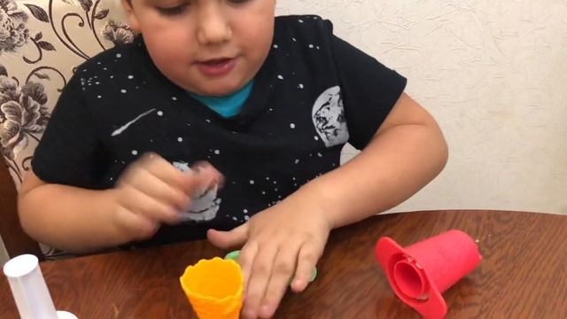 Обзор ❤️ Play-Doh ❤️ Первое видео смотреть онлайн