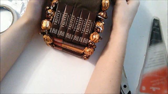 Сладкий BMW X5 или Подарок парню\брату своими руками из конфет! Часть 2. Декор машины смотреть онлайн