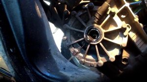 Ремонт Audi 100. Замена пыльника/сальника привода коробки