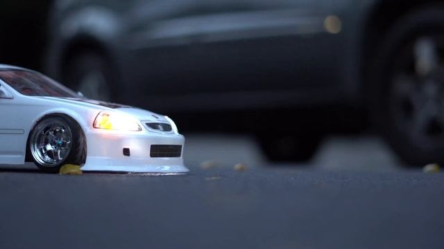 Honda CiviC EK9 RC 1/10 Scale | 4K смотреть онлайн