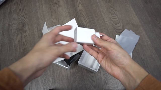 Xiaomi mi 9 lite РАСПАКОВКА и ДИЗАЙН смотреть онлайн