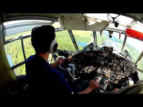 Учебный полет, посадка и взлет на самолете Ан-2 из кабины пилота. смотреть онлайн