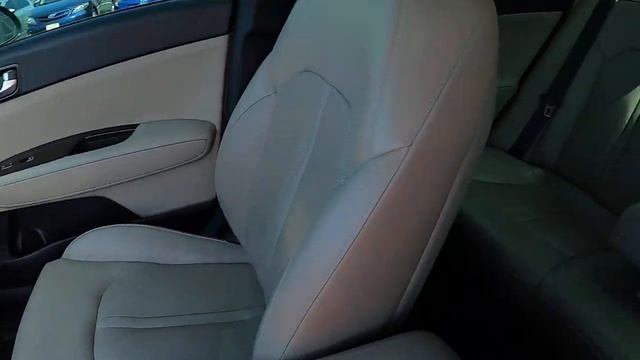 2016 Kia Optima (1 Owner) смотреть онлайн