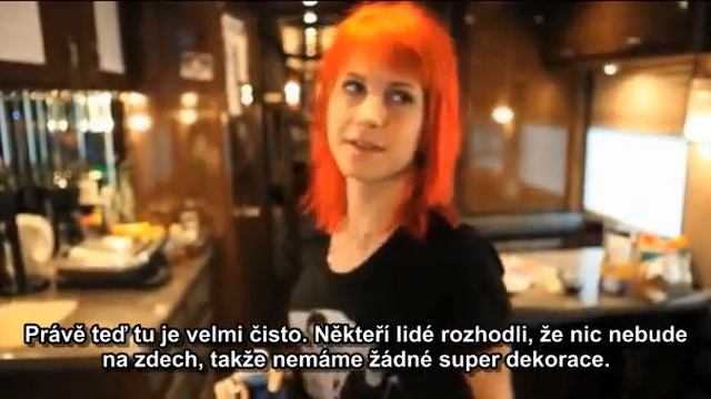 Inside the Bus Honda Civic Tour (With CZ Subtitles) смотреть онлайн