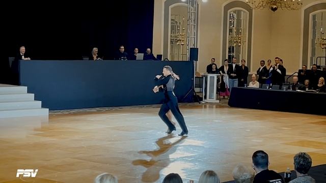 Troels Bager - Ina Jeliazkova I Professional Latin Show Dance - Samba I Heritage Classic 2022 смотреть онлайн