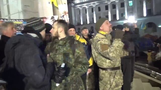 "На Майдан едут люди с регионов! Не оставляйте Майдан"!!! смотреть онлайн
