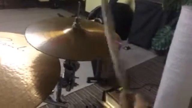 Хэт держатель для хай Хета Yamaha chh920 (paiste 2002) смотреть онлайн
