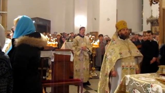 Литургия на Рождество, 2 й антифон и Единородный смотреть онлайн