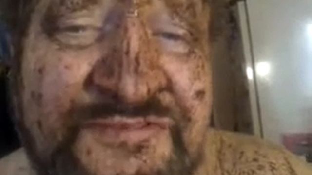 Когда провалился в деревенский туалет.... смотреть онлайн