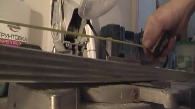 режем профиль торцовочной пилой Энкор Корвет-8М.\ для ушей хорошо...))) смотреть онлайн