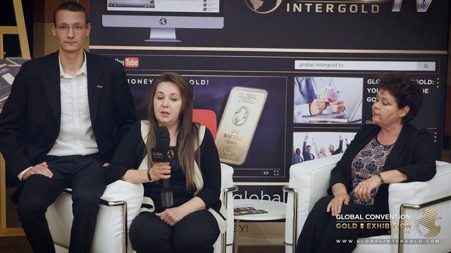 Команда Галины Загорской дает интервью Global TV